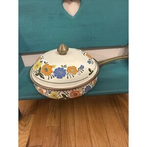 Vintage Newcor Regency Enamelware 10" Skillet Brass Handle Floral w Lid Taiwan